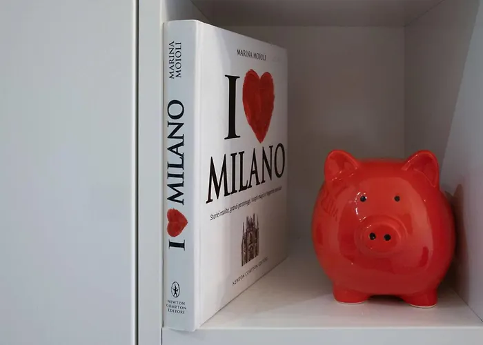 M4 Tolstoj - Milano vicino Navigli e Duomo